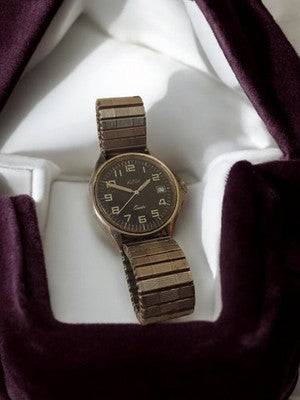 Montre homme vintage Klassik bracelet extensible rétro quartz ancien