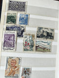 Lot de timbres anciens Tunisie à trier, motifs variés, collection vintage