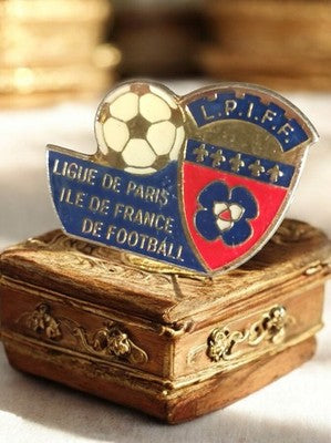 Pin's Ligue de Paris Ile de France Football LPIFF vintage émaillé blason