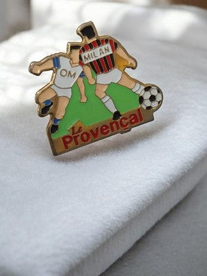Pin's vintage OM Milan Le Provençal badge ancien football rétro