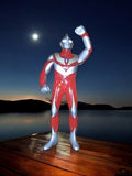 Figurine Ultraman Bandai 1996 vintage rétro, rouge argent, design Japon