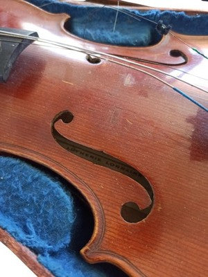 Violon ancien français début XXe, lutherie Lorraine, étui bleu, archet abîmé
