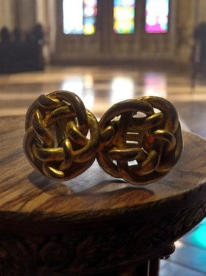 Boucles d’oreilles vintage plaquées or tressées – clip rond chic rétro