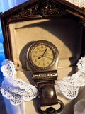 Montre vintage Atlas for Men Authentik, style rétro, cadran crème, à quartz