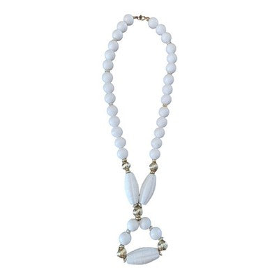 Collier vintage perles blanches design rétro élégant, bijou fantaisie ancien