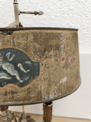 Lampe Napoléon III 1850 tôle peinte, deux lumières, chérubin