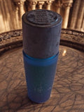 Bouteille vintage parfum Havanade Havana bleu givré ancien flacon déco