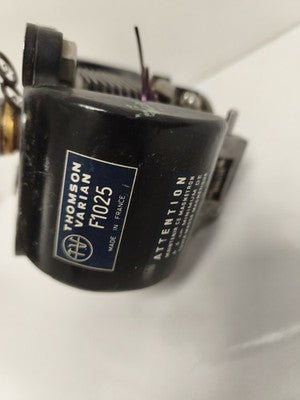 Magnetron vintage Thomson F1025 tube électronique ancien France