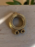 Pendentif vintage rond métal doré années 50 rétro bijou ancien original