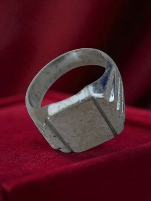 Bague chevalière vintage homme aspect argenté, taille 51, style rétro