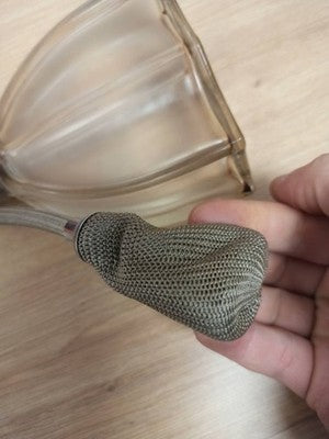 Flacon vaporisateur parfum vintage années 1930 Art déco verre givré
