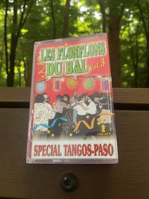 Cassette audio Les Flonflons du Bal Vol.3 vintage années 80 spécial tangos paso