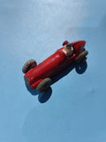 Dinky Toys Ferrari 23J Calandre Lisse 4 voiture miniature rouge pilote d’occasio