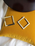 Boucles d’oreilles carrées vintage rétro finition dorée géométrique