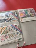 Lot anciens timbres triangulaires et classiques monde vrac philatélie collection