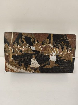 Boîte carton bouilli laqué noir, scène de cour orientale, XIXe siècle