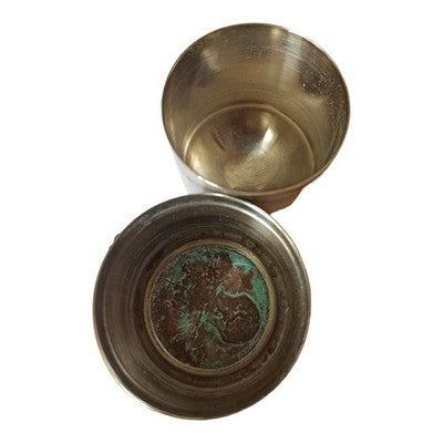 Boîte cylindrique médaillon Maria Anna Augusta, aspect métallique, pièce histori