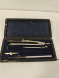 Ancien coffret de compas de dessin géométrie, métal nickelé, écrin noir