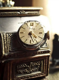 Montre mécanique vintage Indus Swiss cadran doré - Pièces détachées