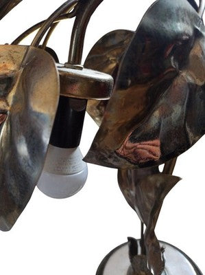 Lampe vintage années 70 métal martelé feuilles stylisées design floral