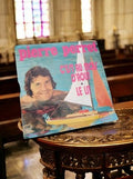 Vinyle 45T Pierre Perret C’est au mois d’août pochette vintage rare