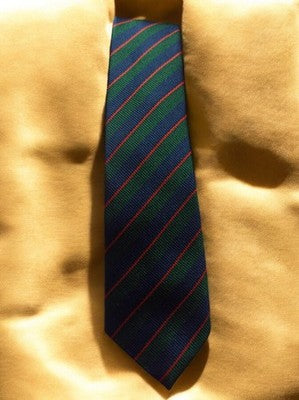 Cravate vintage à rayures vert bleu rouge style années 80 classique