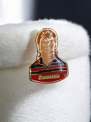 Pin's vintage joueur OM Panasonic, badge ancien football années 90 rare