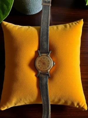 Montre homme vintage mécanique cadran patiné bracelet usé années 50/60