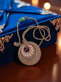 Collier fantaisie vintage années 80 pendentif rond rétro beige et rose