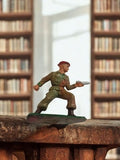 Figurine soldat Starlux vintage, statuette militaire rétro d’occasion