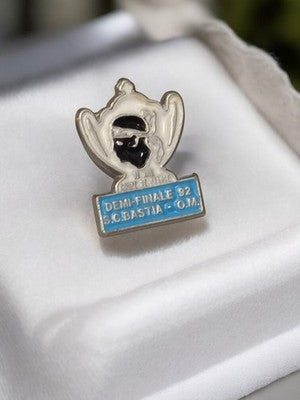 Pin's demi-finale 1992 SC Bastia OM vintage coupe football rare badge ancien