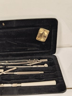Ancien compas de précision avec étui noir, marque Ancienne, complet vintage