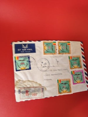 Ancienne lettre vintage avec timbres oblitérés, enveloppe avion pour collection