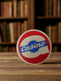 Autocollant ancien Casino vintage rond pub rétro années 70 publicité déco