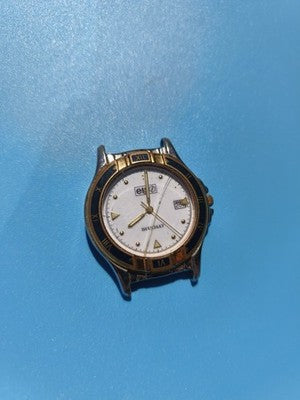 Montre homme vintage Beuchat Elf collector non testée, cadran blanc noir doré