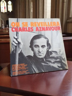Vinyle 45 tours Charles Aznavour On se réveillera vintage pochette photo