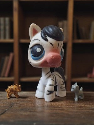 Figurine Petshop vintage zèbre yeux bleus jouet ancien LPS