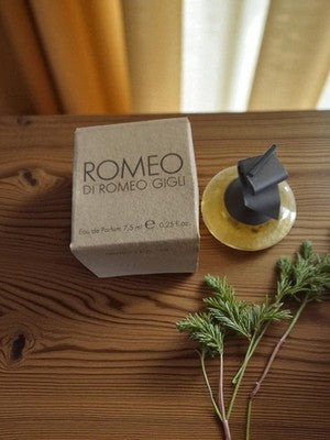 Miniature parfum Romeo di Romeo Gigli vintage 7,5ml en boîte, flacon rétro