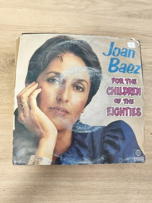 Vinyle 45T vintage Joan Baez – For the Children of the Eighties pochette usée