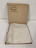 Ancien petit linge de table français dentelle, Brunel Avignon, vintage déco