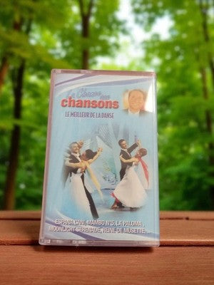 Cassette audio vintage La Chance aux chansons danse rétro années 80 K7 ancienne