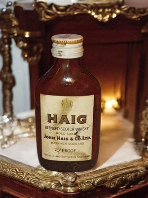 Mignonette whisky vintage Haig Gold Label écossaise 70° proof mini bouteille