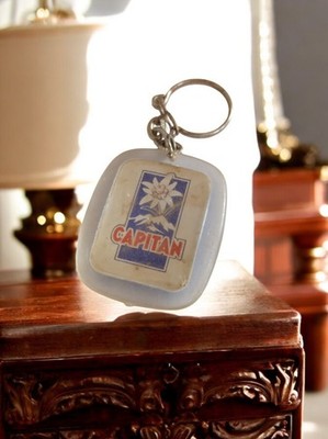 Porte-clés vintage publicitaire Capitan France Edelweiss rétro années 70