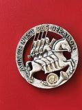 Ancien insigne militaire vintage 12e régiment de chasseurs collection armée Fran