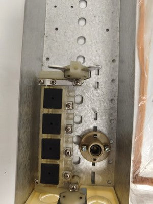 Platine interphone de rue Antenophone 4 boutons façade métal aspect brossé
