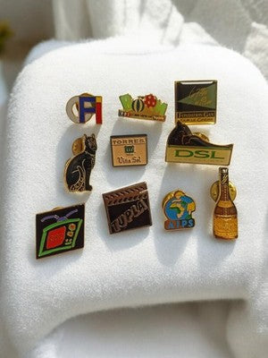 Lot 10 pin's publicitaires vintage années 80 90 – cinéma TV marques mixtes