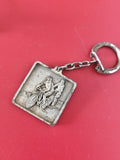 Porte-clés ancien publicitaire vintage cyclisme relief duo vélo carré rétro