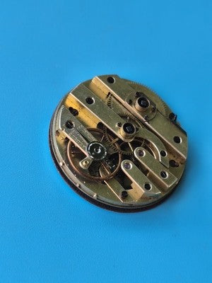 Ancienne montre gousset vintage cadran émaillé Roman, pour pièces, à restaurer