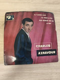 Vintage 45 tours Charles Aznavour Barclay pochette rouge, chanson française