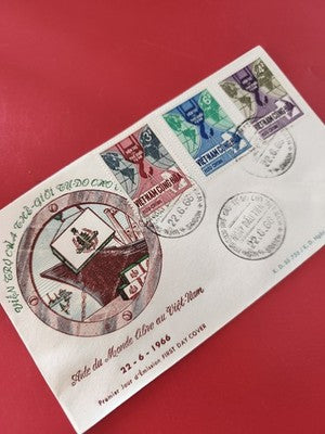 Ancienne FDC Vietnam 1966 timbres couleurs Aide du Monde Libre premier jour
